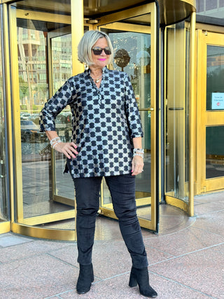 LULU-B BLACK & SILVER METALIC TUNIC