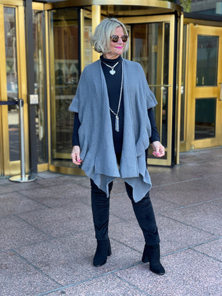 HOLIDAY GRAY RUFFLE WRAP