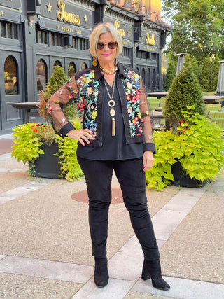 AFTERNOON AT THE GARDEN LACE BLACK JACKET