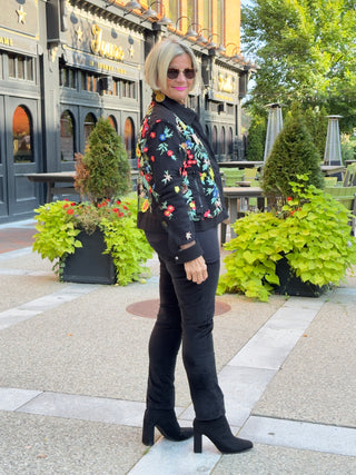 AFTERNOON AT THE GARDEN LACE BLACK JACKET