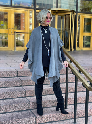 HOLIDAY GRAY RUFFLE WRAP