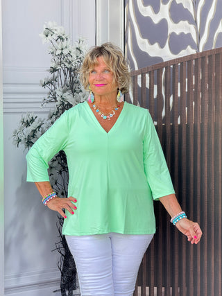 LULU-B TAILORED V CLEAR LIME TOP