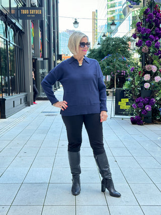 LULU-B 2 POCKET CASHMERE NAVY SWEATER