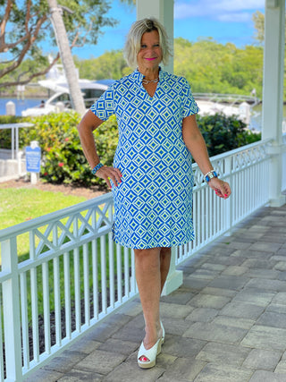 AQUA DIAMONDS SHORT SLEEVE DRESS