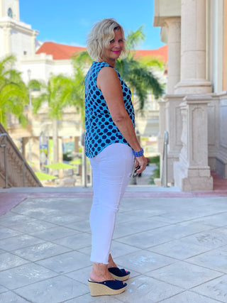 SEASIDE BLUE SLEEVELESS V NECK