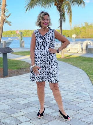 BLACK AND BEIGE RUFFLE DRESS